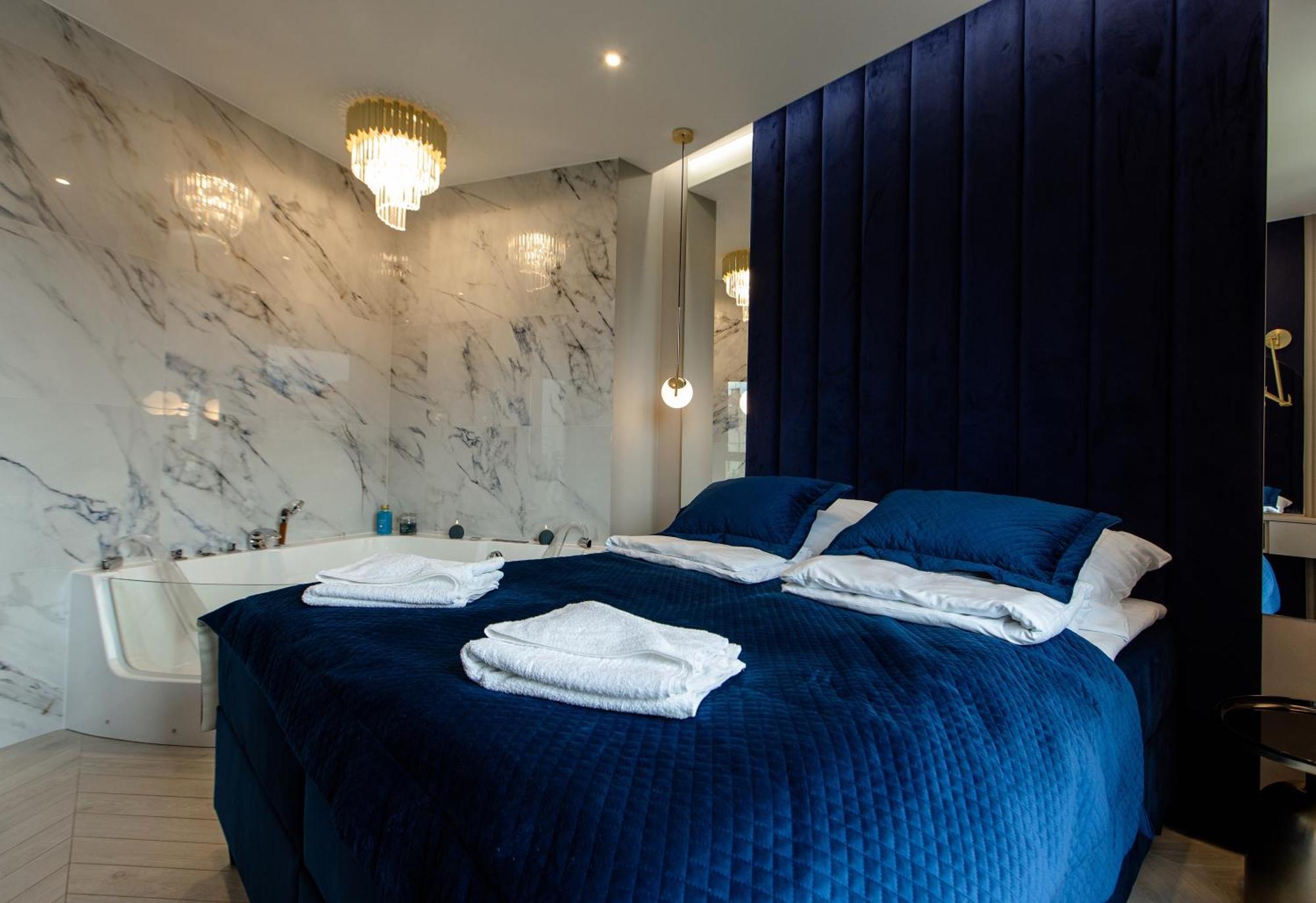 Luna Z Jacuzzi Premium Na Mazurach Ełk